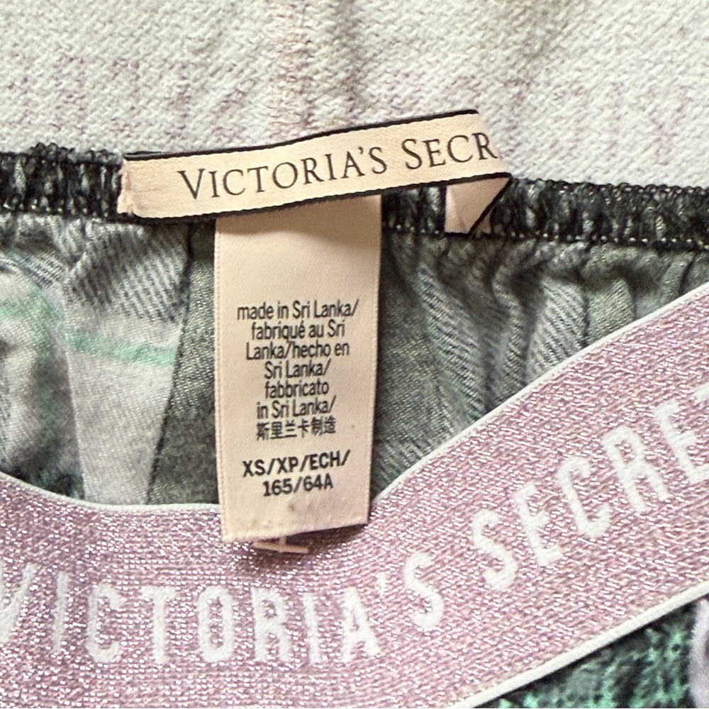 Victoria's Secret Patchwork Pajama Pants XS - Picture 2 of 5